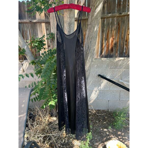 Union Made Lace Panel Black Slip/Maxi Dress - Picture 1 of 9